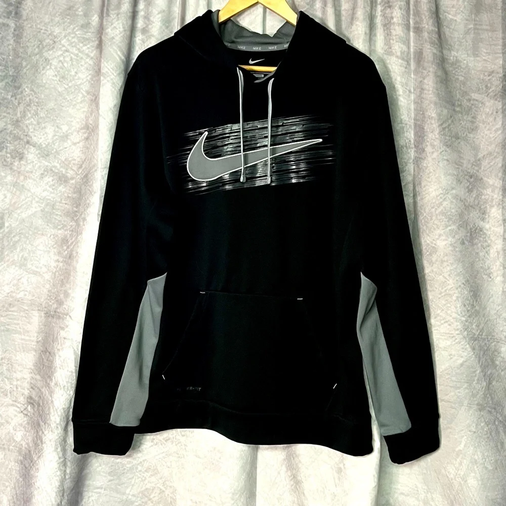 Nike Therma-Fit Black and Gray Logo Hoodie - Large